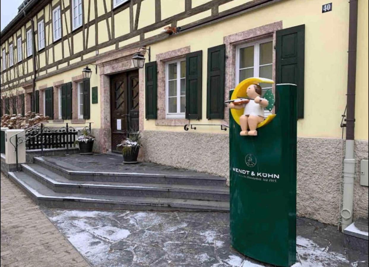 Gemuetliche Wohnung In Gruenhainichen Erzgebirge Grunhainichen Luaran gambar