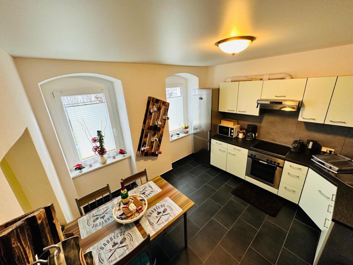 Gemuetliche Wohnung In Gruenhainichen Erzgebirge Grunhainichen Luaran gambar
