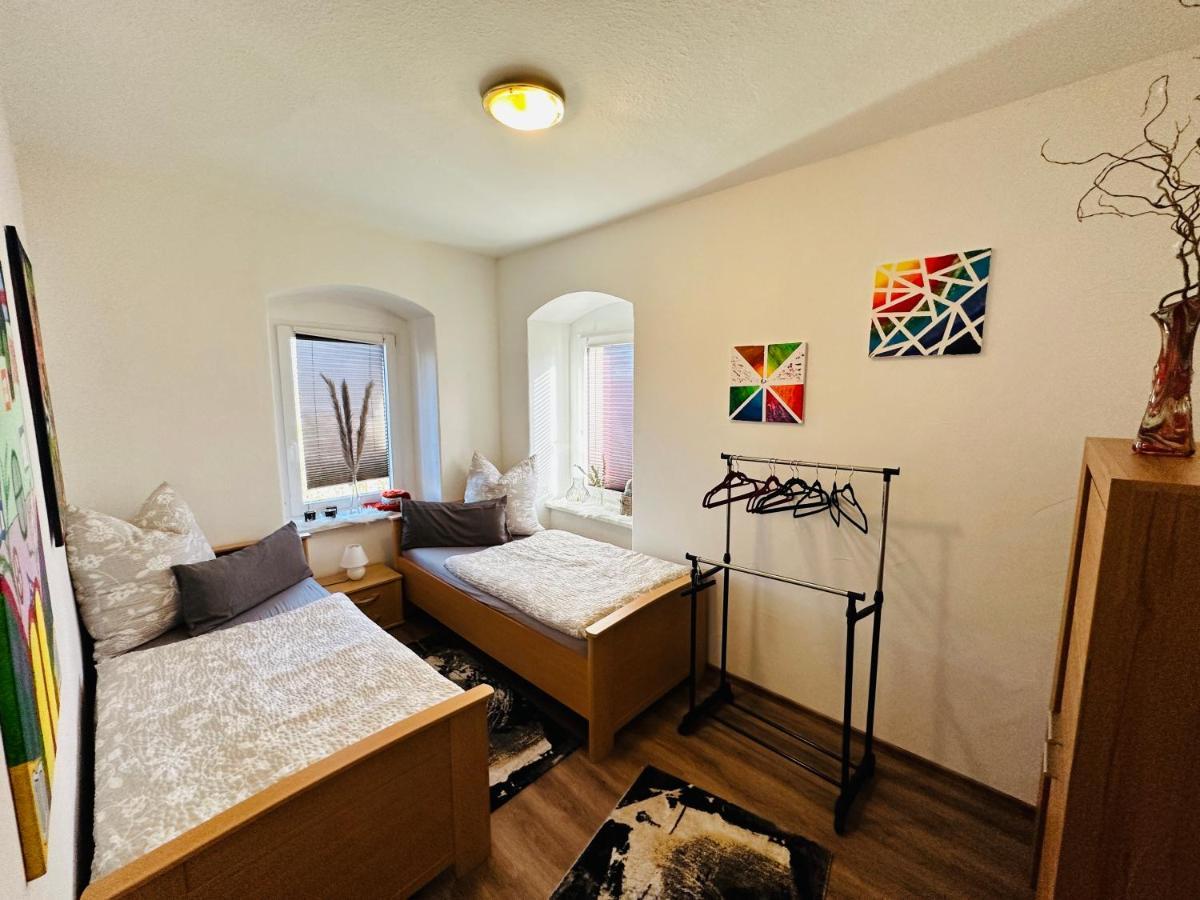 Gemuetliche Wohnung In Gruenhainichen Erzgebirge Grunhainichen Luaran gambar