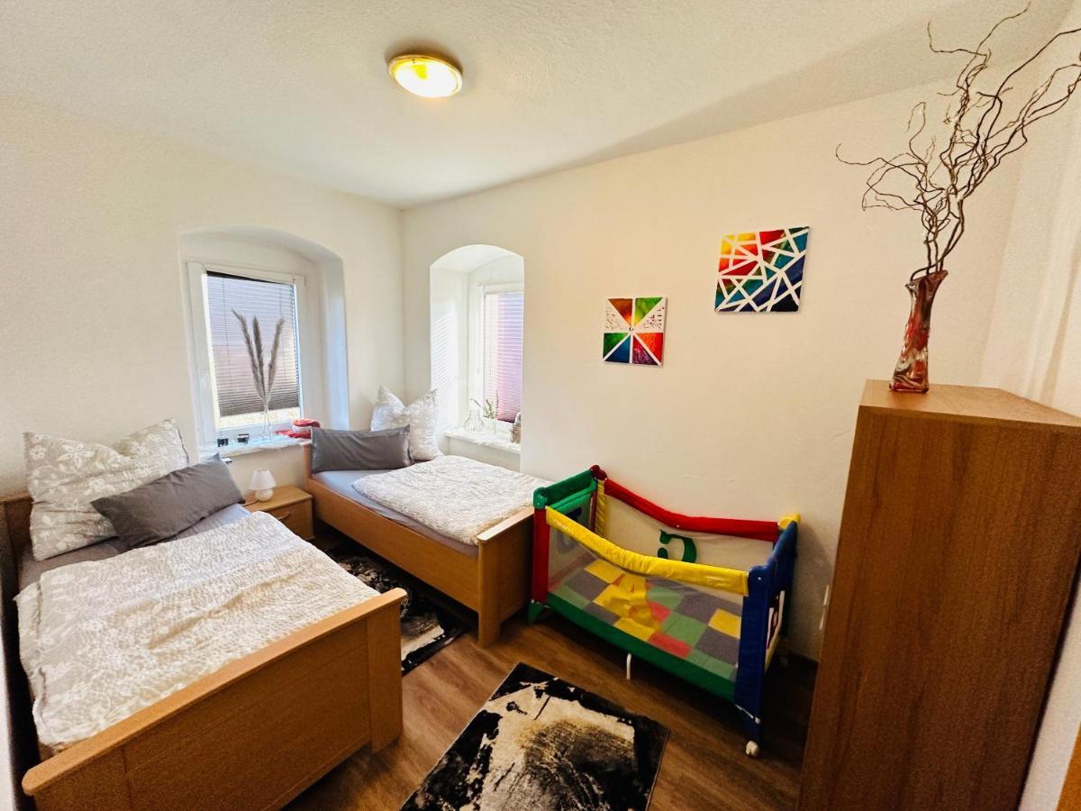 Gemuetliche Wohnung In Gruenhainichen Erzgebirge Grunhainichen Luaran gambar