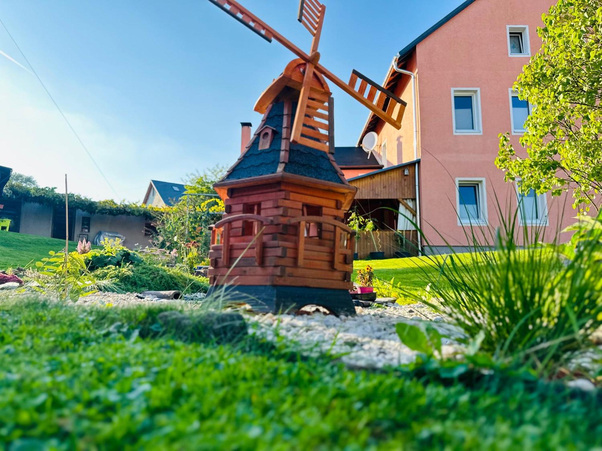 Gemuetliche Wohnung In Gruenhainichen Erzgebirge Grunhainichen Luaran gambar